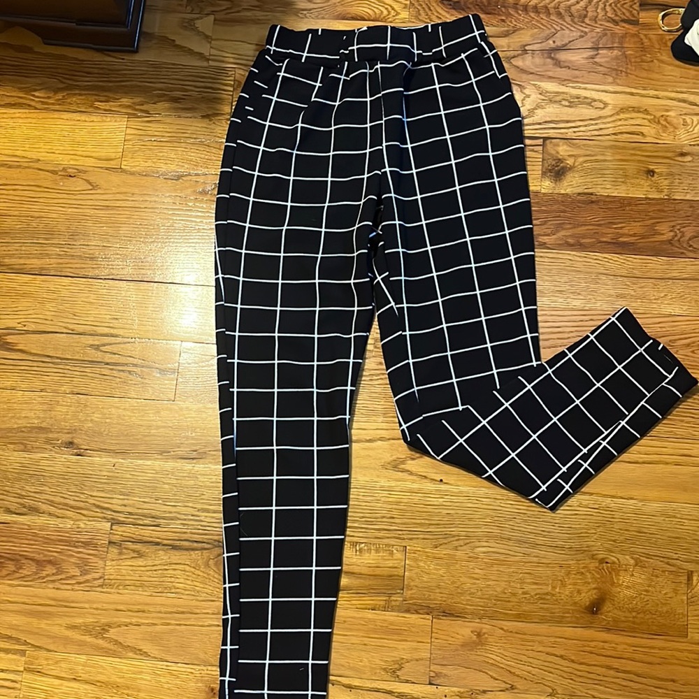 fancy pants, size M